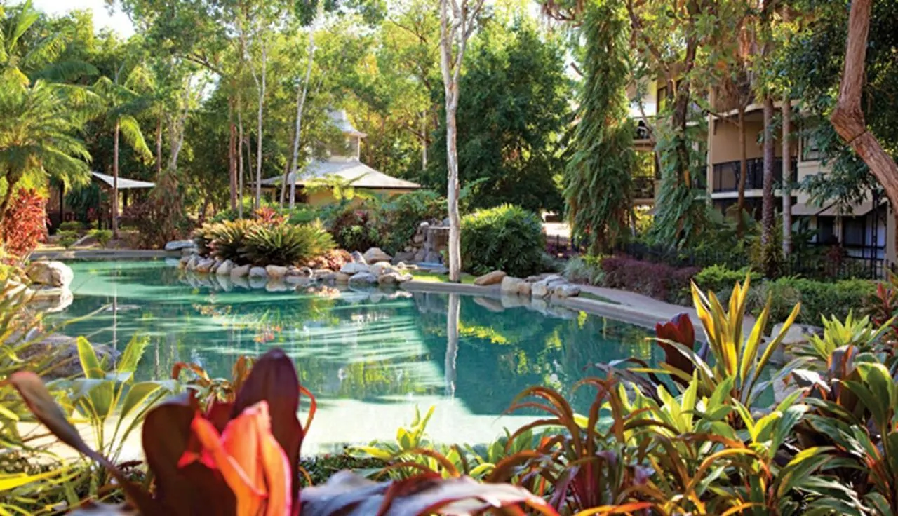 Club Wyndham Cairns contacts