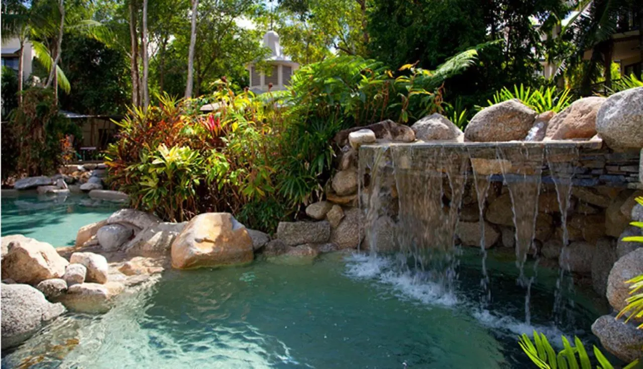 Club Wyndham Cairns Hotel